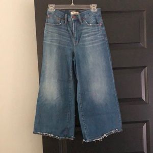 Madewell wide leg cropped jean, size 26